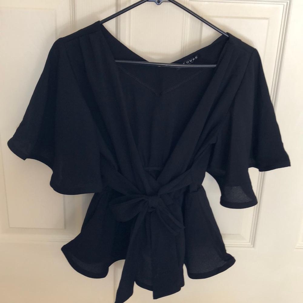 Jeuvre - Black Peplum Bell-sleeve Top